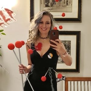 Meet your Posher, Angela